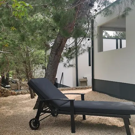 Fjaka Luxury Mobile - Oaza Mira Croatia Campsite 4*