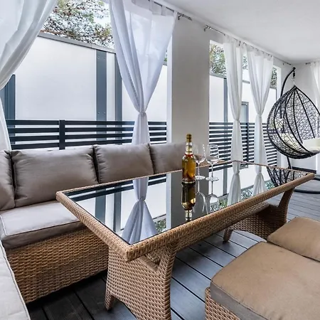 Fjaka Luxury Mobile - Oaza Mira Croatia Campsite Drage