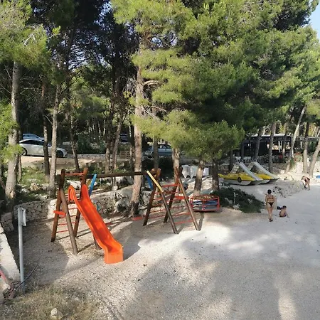 Campsite Fjaka Luxury Mobile - Oaza Mira Croatia