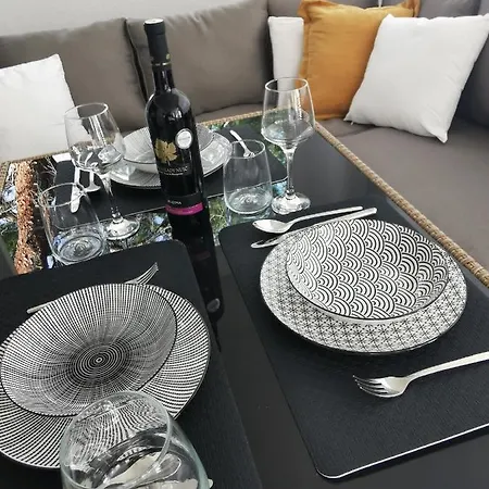 Fjaka Luxury Mobile - Oaza Mira Croatia 4*