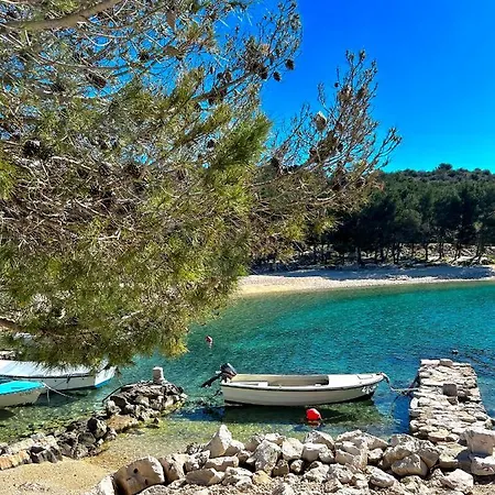 Pet Friendly Mobile Fjaka - Oaza Mira Croatia Drage