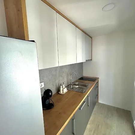Pet Friendly Mobile Fjaka - Oaza Mira Croatia Kemping 4*