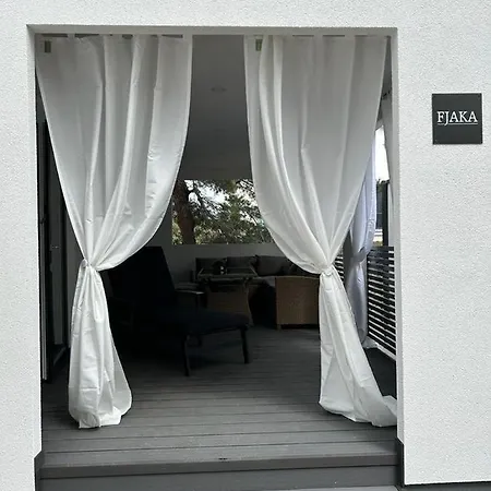 Pet Friendly Mobile Fjaka - Oaza Mira Croatia 4*