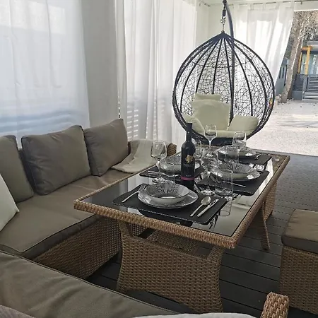 Premium Mobile Fjaka - Oaza Mira Croatia Kemp Drage