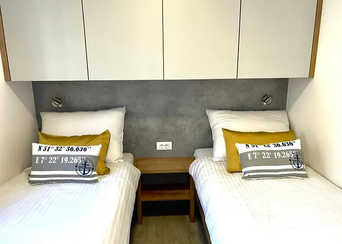 Kemp Premium Mobile Fjaka - Oaza Mira Croatia Drage