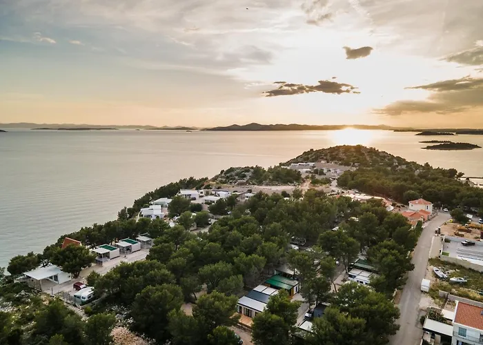 Premium Mobile Fjaka - Oaza Mira Croatia 4* Drage