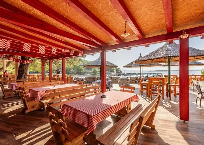 Premium Mobile Fjaka - Oaza Mira Croatia Drage