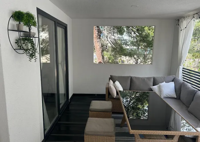 Kemp Premium Mobile Fjaka - Oaza Mira Croatia Drage